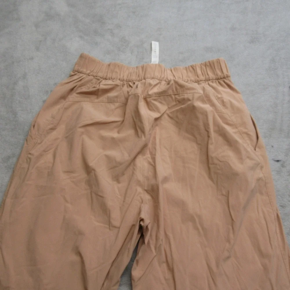 Lululemon‎ Pants Women 6 Beige High Rise Elastic Waist Casual True Swift? 24x27
